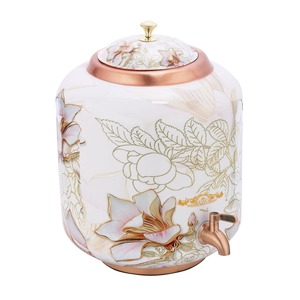 Distributeur d'eau en cuivre de qualité supérieure, finition lisse, conçu par des artisans. - Product Image 3