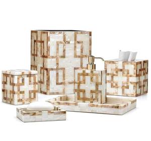 Accessoire de salle de bain tendance : Boîte à mouchoirs à motif mosaïque irisé en nacre (6 pièces), 4 distributeurs de savon, 5 gobelets, deux verres - Product Image 1