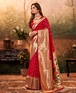 KV Woven, Self Design Paithani Pure <b>Silk</b>, <b>Silk</b> Blend Saree (<b>Red</b>) - Product Image 3