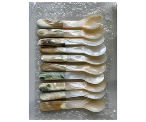 Cuillère en coquillage de haute qualité avec manche en porcelaine, origine Vietnam - Ustensile décoratif pour table à manger - Product Image 2