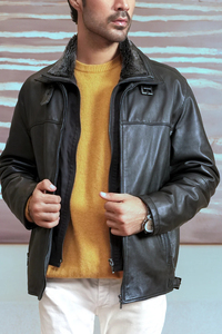 Chaqueta de Cuero de Invierno de Alta Calidad para Hombre, Estilo Urbano, con Cuello de Piel de Vaca, Logotipo Personalizado, Fabricación en Pakistán, Venta al Por Mayor OEM - Product Image 2