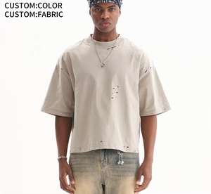 Camiseta de hombre con logo personalizado estampado, estilo casual con efecto encerado, diseño desgastado con copo de nieve, de moda urbana, de marca, de tejido grueso. - Product Image 1