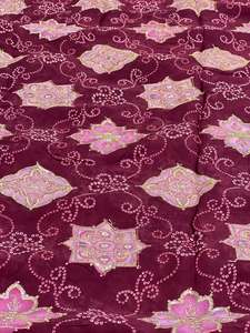 Tissu imprimé de qualité supérieure avec broderie, un textile moderne conçu pour les collections de mode et de vêtements élégants. Ce tissu est un article essentiel pour la mode. - Product Image 6