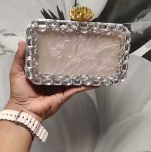 Artisan Handcrafted Eco-Friendly Resin Clutch Model Vintage Style Pearl Inlay Hand-painted Evening <b>Bag</b> High Quality Resin <b>Bag</b> - Product Image 6