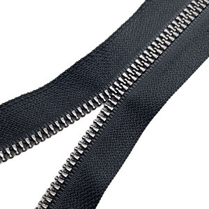Cremallera de resina metálica galvanizada al por mayor # Cremallera de plástico de 5 dientes finos, alternativa rentable a la cremallera de metal real - Product Image 4