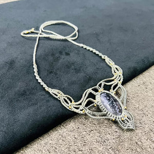 Collar de Macramé Hecho a Mano con Colgante de Perla Azul Moteada, Corte Esmeralda, Mariposa, Cordón Gris Ajustable, Joyería Curativa HARI OM - Product Image 3