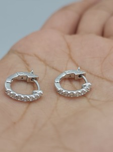 Boucles d'oreilles créoles en or massif 14 carats avec diamant de laboratoire de 0,24 ct, bijoux délicats et minimalistes pour tous les jours et les fêtes, cadeau pour femme - Product Image 2