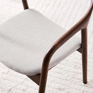 Chaise de salle à manger moderne en bois de manguier écologique avec revêtement en microfibre pour l'ameublement de la maison - Product Image 3