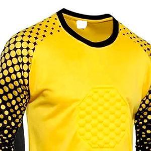 Nueva ropa deportiva ajustada transpirable de alta calidad, superventas, uniforme de fútbol más exigente, cuello redondo de Color amarillo y negro personalizado - Product Image 4