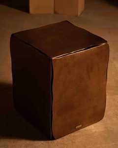 Tabouret cube rectangulaire moderne en aluminium - Meuble de maison durable, écologique, portable et polyvalent - Product Image 4