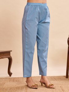 CETTE SAISON DE MARIAGES, DÉCOUVREZ NOTRE COMPLET PANTALON ET HAUT BRODÉ SOIGNEUSEMENT CONÇU PAR DES DESIGNERS, AVEC DUPATTA - Product Image 2