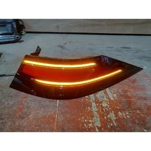 Luz Trasera Derecha Usada G90 92402T4000 - Product Image 2