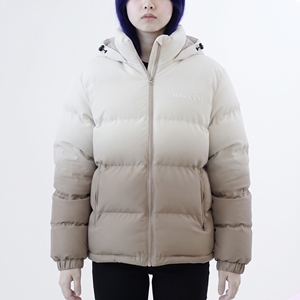 Veste matelassée personnalisée pour femme, doublée en nylon, imperméable, à capuche, manteau d'hiver, vêtement d'extérieur color block - Product Image 1