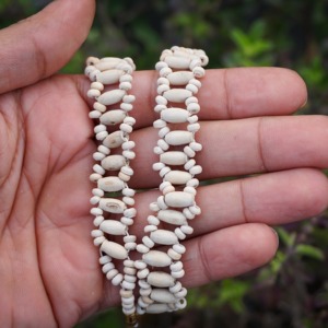 Handmade Tulsi Wood <b>Choker</b> Mala Beige Natural Beads Spiritual Necklace Yoga Meditation Jewelry Wholesale Sigma Exports - Product Image 2