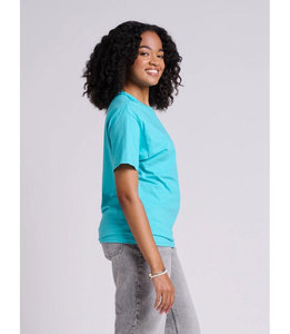 T-shirts classiques unisexes JERZEES en gros aux États-Unis — T-shirt à manches courtes et col rond pour commandes de vêtements en gros, impression personnalisée - Product Image 1