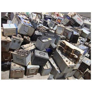 Déchets de batteries au plomb déchargées, propres et triées, batteries au plomb-acide usagées pour usine de recyclage du plomb, expédition en vrac disponible - Product Image 5