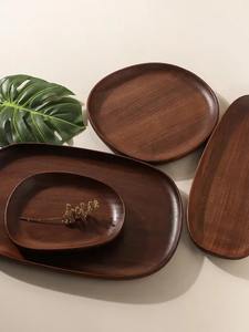 Plateau de service en bois au design unique avec logo personnalisé pour cadeaux promotionnels en gros et fournitures hôtelières, disponible au prix d'exportation - Product Image 4