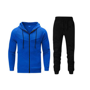 Fabricant de vêtements de sport ajustés sur mesure, prêt à expédier à prix de gros, vêtements de sport pour adultes, ensembles de survêtements pour hommes et femmes - Product Image 3