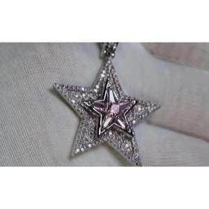 Pendentif Moissanite Étoile, Collier Sertie de Pierres, Pierre Centrale Rose, Coupe Ronde Brillante, Plaqué Rhodium, Bijou Cadeau - Product Image 2