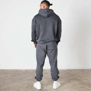 Sweat-shirt à capuche et jogging surdimensionnés en denim bleu avec logo personnalisé du fabricant OEM, en coton lourd, ensemble de survêtement unisexe pour homme - Product Image 4