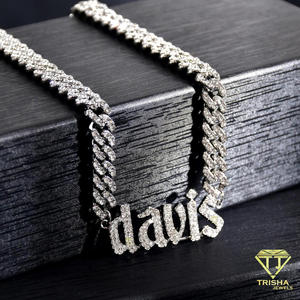 Collar con colgante de plata de ley 925 de alta calidad con diamante moissanita y letras DAVIS con incrustaciones de circonitas para joyería hip hop. - Product Image 6
