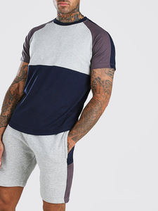 Ensembles de T-shirts d'été pour hommes, tailles variées, ensembles de vêtements de sport décontractés pour hommes, vente en gros, ensembles de T-shirts confortables et respirants avec shorts - Product Image 5