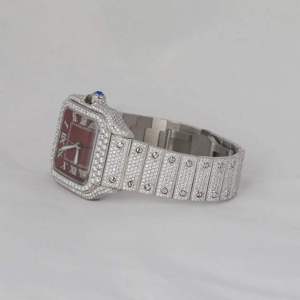 Montre de mode moderne en argent avec affichage analogique carré, accents en moissanite, mouvement à quartz et détails élégants en diamant - Product Image 5