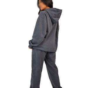 Ensemble de survêtement gris anthracite surdimensionné pour femme, tenue décontractée deux pièces, sweat-shirt coupe décontractée et pantalon assorti - Product Image 2