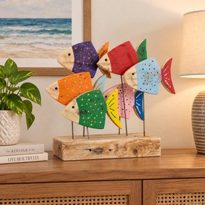 Juego de Esculturas de Peces de Madera Hechas a Mano, Coloridas, Artísticas, Decorativas, con Base para Exhibición - Product Image 2