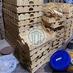 Bandeja de servir de ratán con borde festoneado, tejida a mano, ecológica, de forma rectangular, para cafetería, hotel, venta al por mayor, proveedor sostenible - Product Image 6