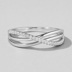 Anillo Cruzado Minimalista y Elegante con Diamantes, Plata 925, Engaste Pavé, Unisex, Banda de Eternidad, Diseño Geométrico, Bañado en Rodio - Product Image 5