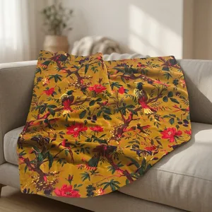 Cortinas de Tela con Estampado Floral de Aves en Amarillo Mostaza, 100% Algodón con Revestimiento de PVC, para Tapicería, Cojines y Decoración del Hogar - Product Image 3
