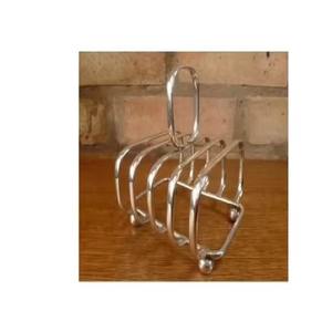 ที่วางขนมปังสแตนเลสแบบทันสมัย ช่วยให้ขนมปังตั้งตรงด้วยการไหลเวียนของอากาศ ทนทานและใช้งานได้หลากหลายสำหรับขนมปังกรอบ - Product Image 4