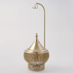 Wholesale <b>Round</b> Stainless Steel Chafing Dish Royal Polished Mirror Gold Vertical Hammered Dome Lid Matching Deep <b>Basin</b> Arched - Product Image 1