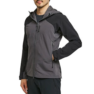 Chaqueta Softshell Impermeable con Capucha para Hombre, Fabricada al por Mayor, Personalizable, Transpirable y Cortavientos - Product Image 1