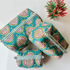 Quilted Bohemian Cosmetic Organizer Toiletry Bag With Pink Floral Pattern Multi-Function Travel <b>Makeup</b> <b>Case</b> Large Capacity - Product Image 6