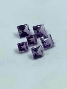 อเมทิสต์ธรรมชาติ รูปทรงบาแกตต์ น้ำหนัก 9.37 กะรัต ขนาด 67.8 มม. คุณภาพสูง สีม่วง สำหรับทำเครื่องประดับ - Product Image 3