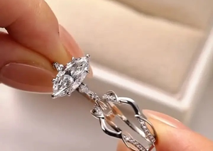 Anillo de compromiso de moissanita 925 con corte marquesa de 6 puntas y engaste, chapado en oro blanco, para mujer, de proveedor indio. - Product Image 4