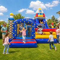 Château gonflable commercial sur le thème de l'espace avec toboggan aquatique et fusée, combo intérieur/extérieur pour enfants, idéal pour la location et les événements