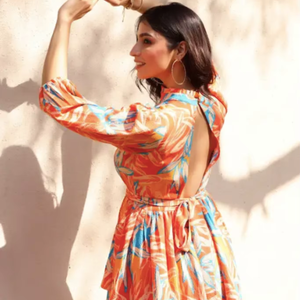 Fabricant de robes sur mesure, robe d'été fluide et élégante à imprimé floral, robe modeste luxueuse en modal, robes maxi tendance de créateurs - Product Image 1