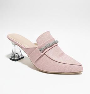 Mules Elegantes de Mujer en Color Lila Brillante con Punta en Pico |   Elegantes Tacones de Bloque Transparentes con Punta Ancha de 1-2 Pulgadas |   Sandalias de Lujo para Fiestas - Product Image 2