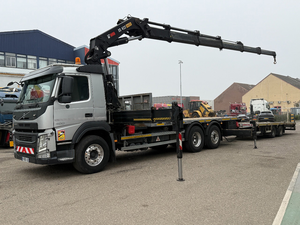 Camions semi-remorques d'occasion Volvo FM 460 6X2 HIAB 422-6 2AS, premier propriétaire, Euro 6, HIAB propre, en bon état - Product Image 1