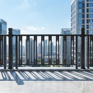 Barandilla Moderna Negra para Balcón con Detalles Dorados y Vista Panorámica Verde para un Diseño Elegante de Terraza Exterior - Product Image 5