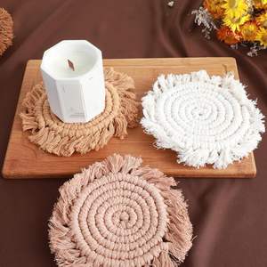 แผ่นรองแก้วทำมือสไตล์โบโฮ ผ้าฝ้าย สำหรับตกแต่งโต๊ะอาหาร - Product Image 1