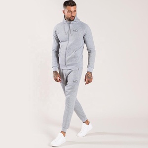 Survêtement personnalisé pour homme, coupe ajustée, à capuche, imprimé, sur mesure - Product Image 1