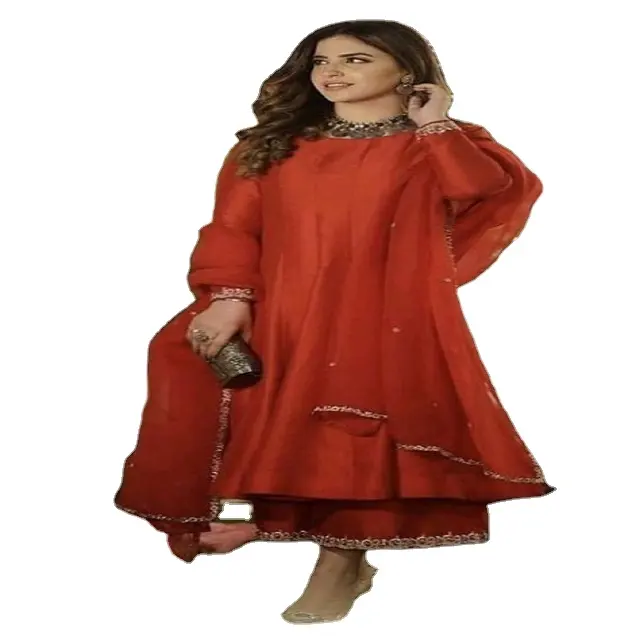 Collezione donna indiana elegante abbigliamento etnico Premium donna Rayon Solid Party Festival Wear Kurta Kurti Palazzo Pants Dupatta Set