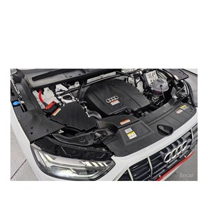Audi Q5 45 TFSI Quattro 2023, 13 489 km, conduite à gauche, sièges en cuir, caméra de recul - Product Image 6