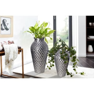 Ensemble de vases modernes en aluminium Luxe Living, finition martelée faite à la main, décoration de table, ton argenté, 2 pièces - Product Image 4