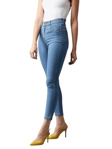 Vaqueros de mezclilla elásticos para mujer, corte de bota, cintura media, estilo vintage, con un toque de elegancia discreta. - Product Image 1