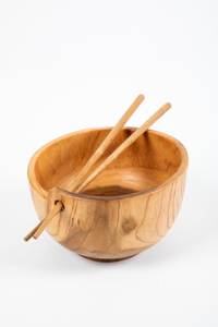 Tazón de Madera Natural con Acabado Liso y Construcción Duradera, Tazón Rústico Hecho a Mano para Servir Ensaladas, Frutas, Bocadillos y Más - Product Image 3